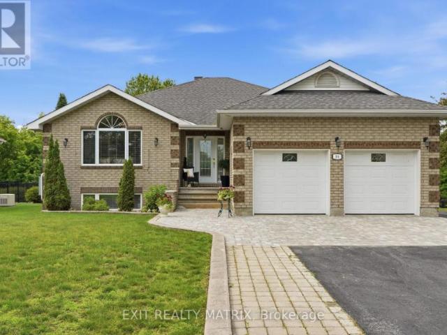 House for sale in Russell, Ontario