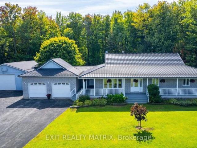 House for sale in Russell, Ontario