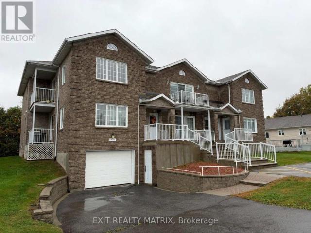 House for sale in Embrun, Russell