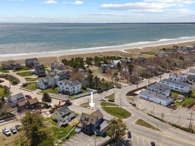 House for sale in Scarborough, Maine