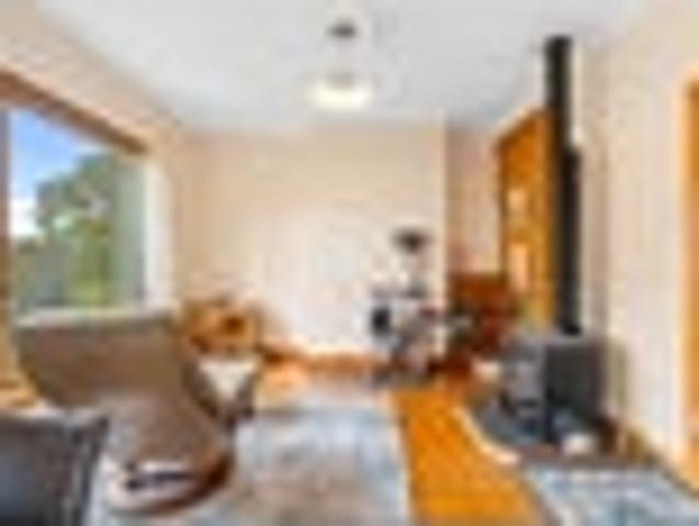 House for sale in Otakou