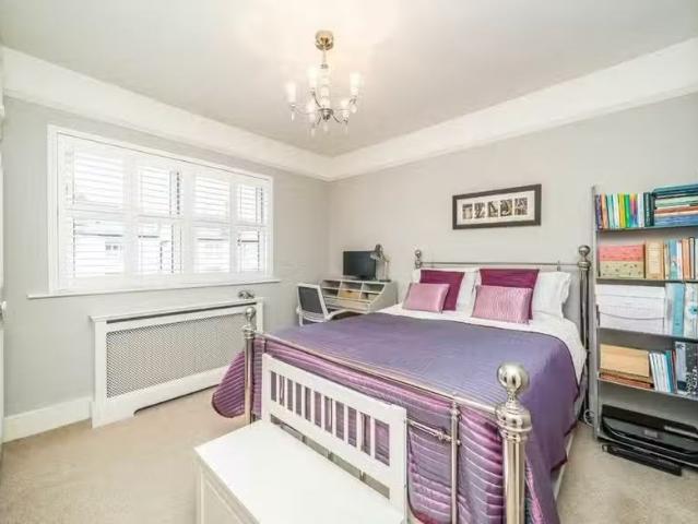 House for sale in Norbiton, Norbiton