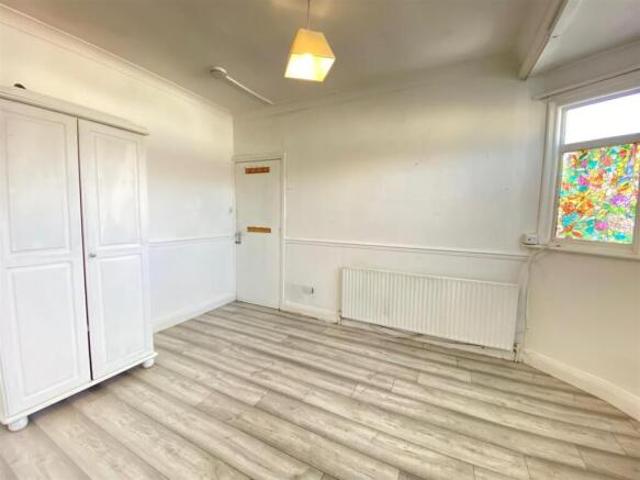 Room for rent in Southall, Greater London