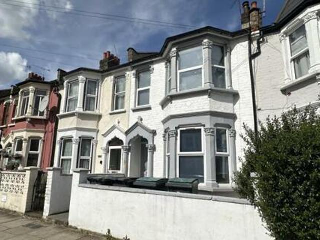 House for rent in Lyons, Greater London