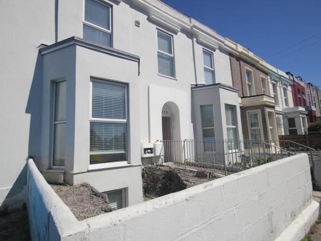 Room for rent in Stonehouse, Scotland