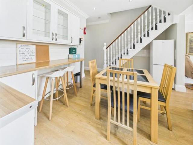 Room for rent in St.Judes, Mount Wise