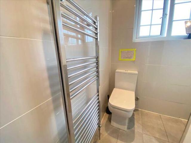 Room for rent in Acton, Greater London