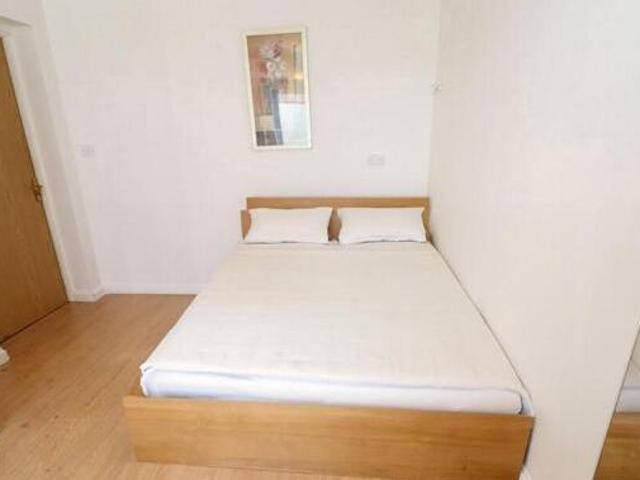 House for rent in Lyons, Greater London