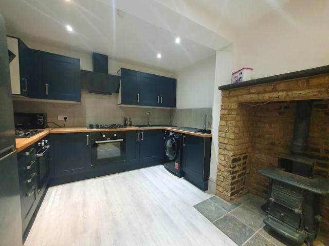 Room for rent in Tottenham, Isle Of Man