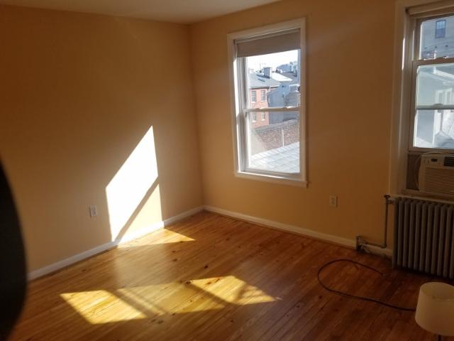 Room for rent in Gibsonton, Maryland