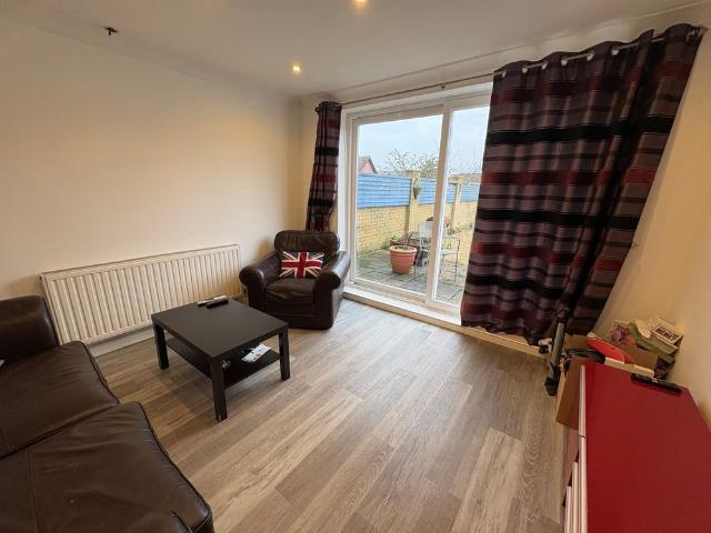 Room for rent in Sandfields East, Aberavon