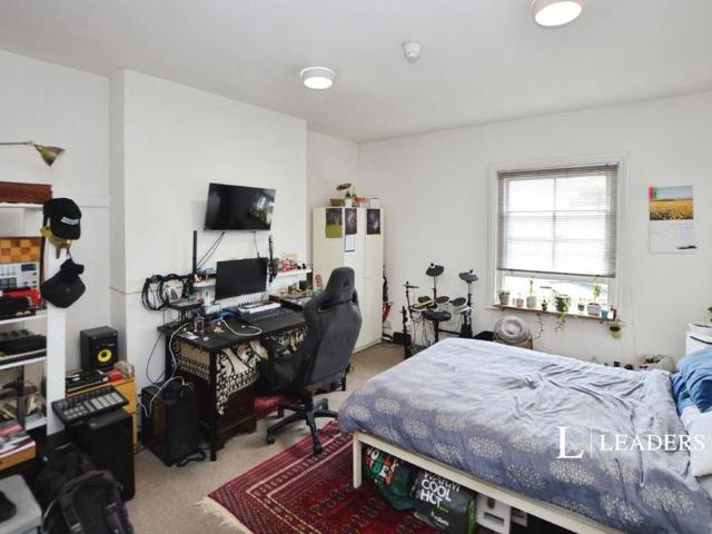Room for rent in Fordham Heath, Essex