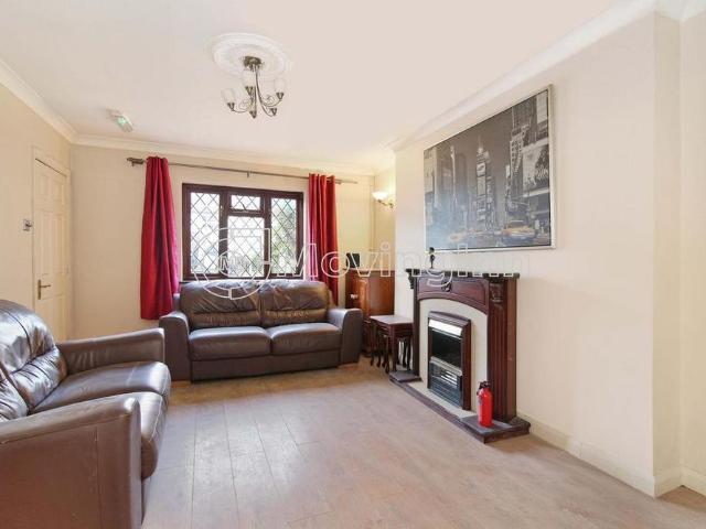 Room for rent in London Borough of Bromley, Greater London