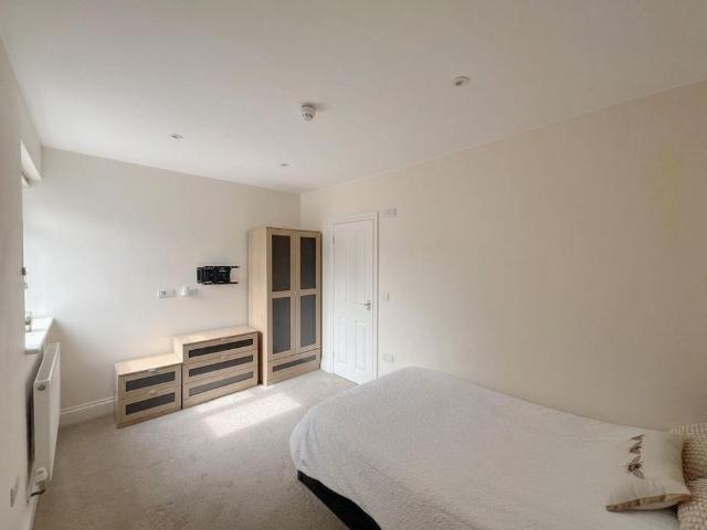 Room for rent in Churchward, Rodbourne