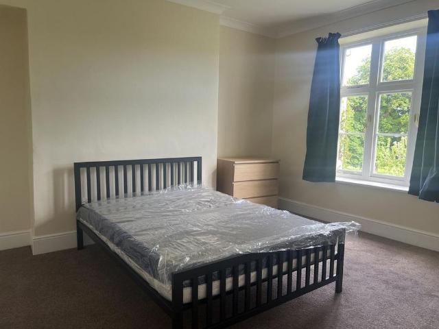 Room for rent in Knowles Hill, Teignbridge