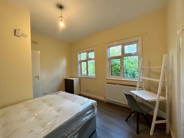 House for rent in Stroud Green, Greater London