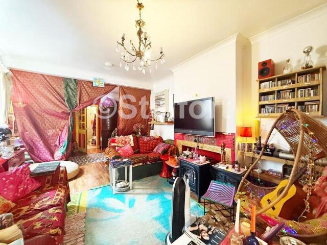 Room for rent in Colney Hatch, Isle Of Man