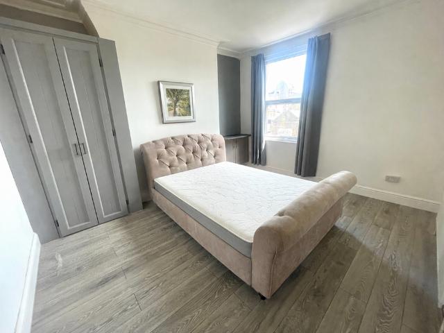 Room for rent in East Cliff, Acol