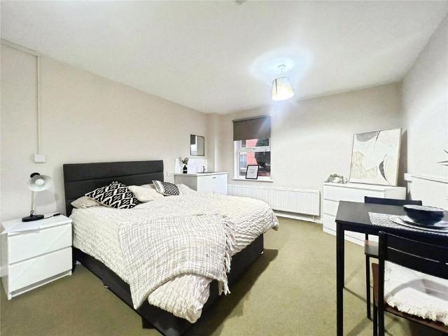 Room for rent in Witton, Crookhill