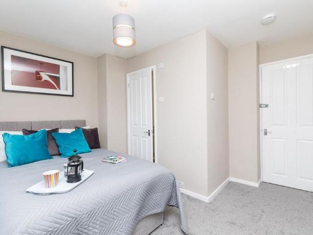 Room for rent in Tilgate, Crawley