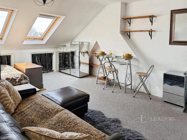 Room for rent in Romsey, Cambridge