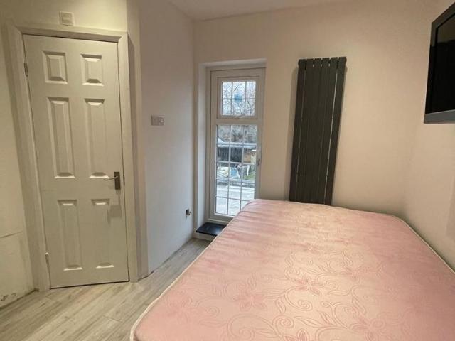 Room for rent in Borehamwood, Hertsmere