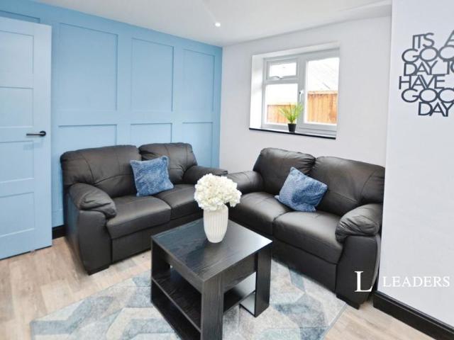 Room for rent in Hythe, Fordham Heath