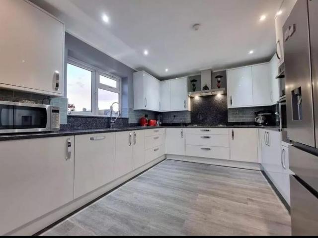 Room for rent in Greater London