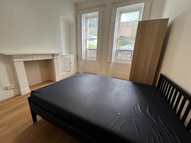 Room for rent in Upton, Babbacombe