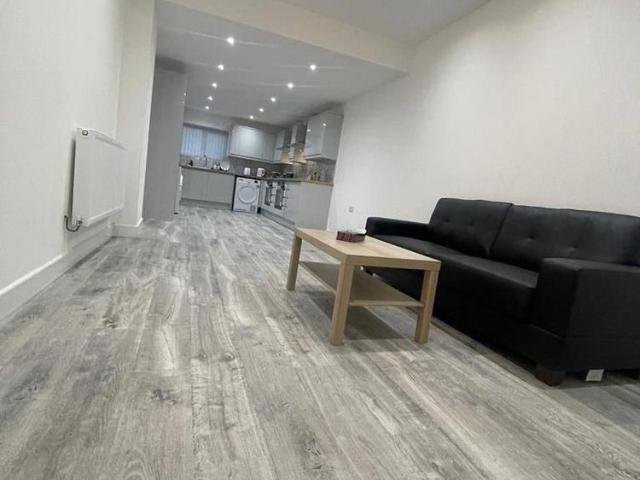 Room for rent in Leyton, Greater London