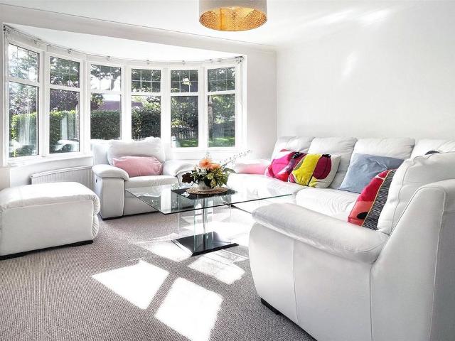 Room for rent in Crofton, Greater London