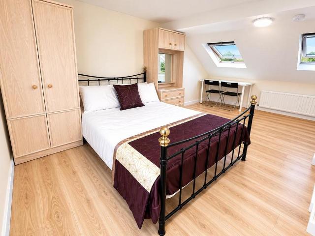 Room for rent in Chadwell Heath, Greater London