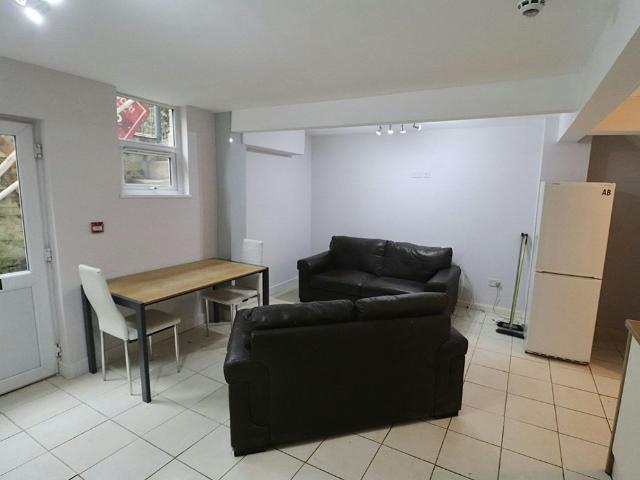 Room for rent in Northampton, Isle Of Man