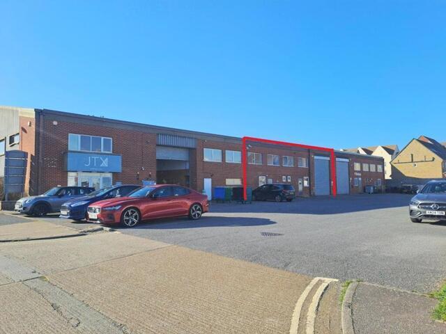 House for sale in Fishersgate, West Sussex