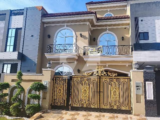 House for sale in لاہور, لاہور ڈویژن
