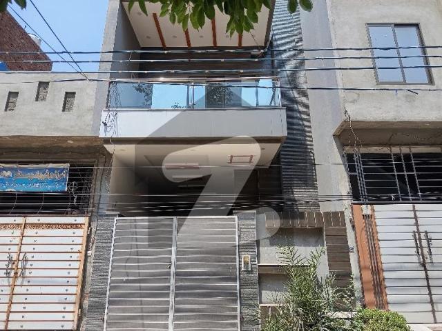 House for sale in Faisalabad, Islamabad Capital Territory