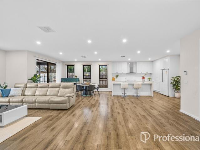 Townhouse for sale in Camerons Creek, Victoria