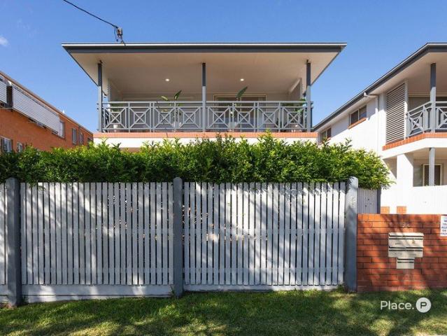 Townhouse for sale in Toombul, Queensland