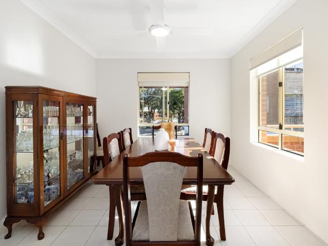 Apartment for sale in Croydon