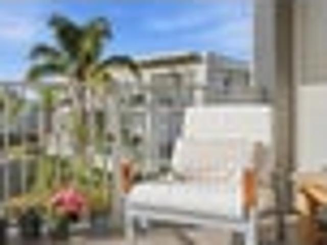Apartment for sale in Whangaparaoa