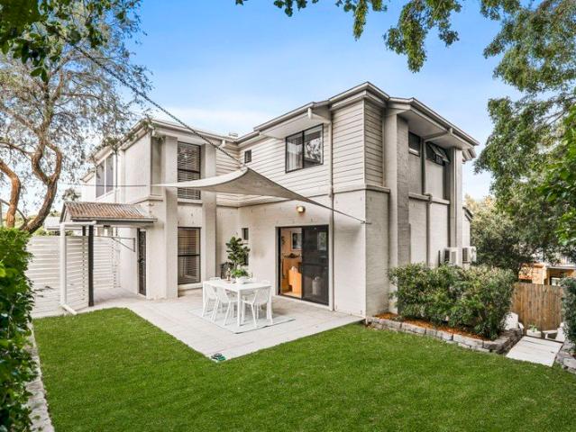 Townhouse for sale in Toombul, Queensland