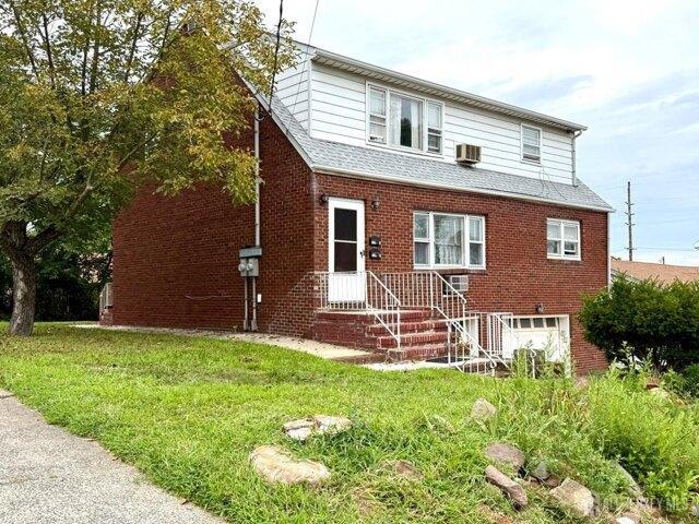 House for sale in South Amboy, New Jersey