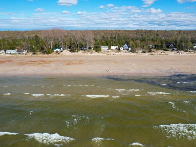 House for sale in Ontario