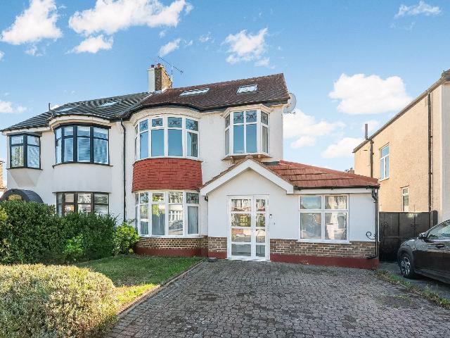 House for rent in London Borough of Bromley, Greater London