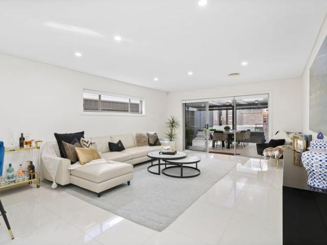 Granny Flat for rent in Sydney, New South Wales