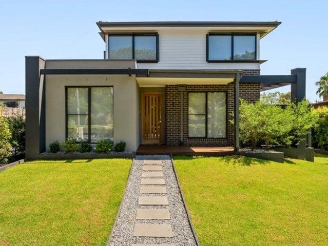 Townhouse for sale in Camerons Creek, Victoria