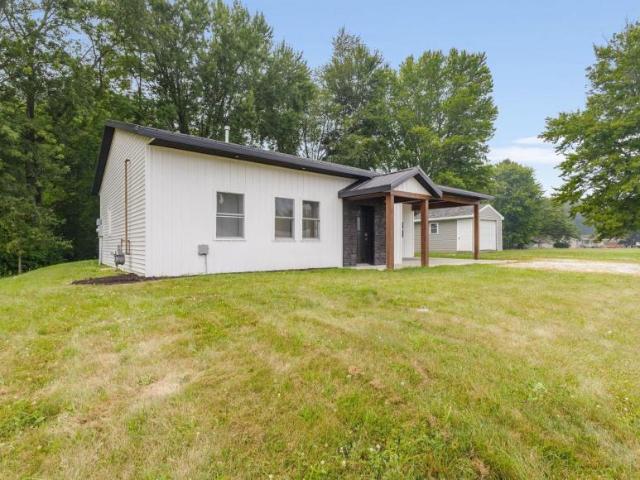 House for sale in North Webster, Indiana