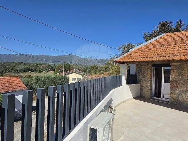 Casa alugar em Molelos, Tondela