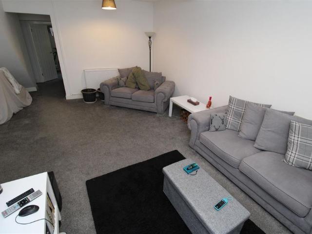 House for rent in Ynyshir, Wattstown