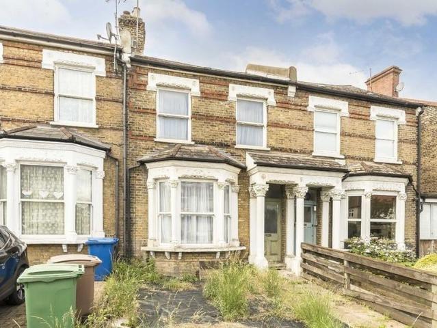 House for sale in Lewisham, Nunhead